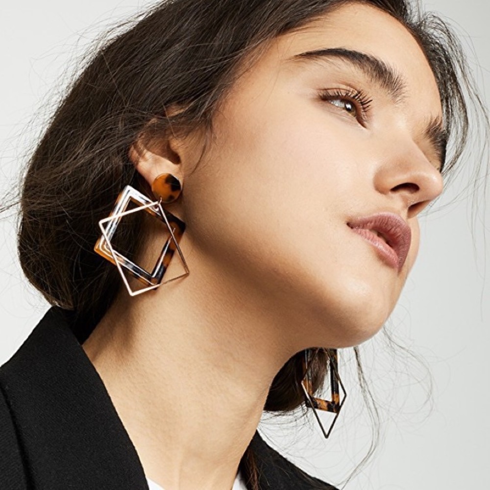 shashi echo tortoise drop earrings NWT